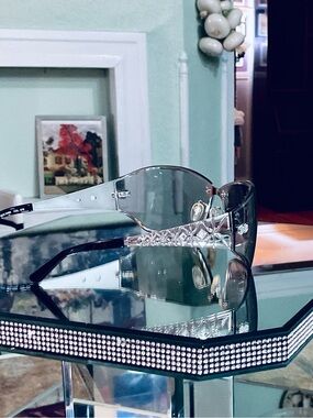 ESCADA VINTAGE WRAP SUNGLASSES